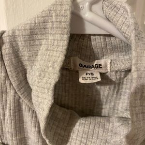 Turtle cross neck tight long sleeve shirt